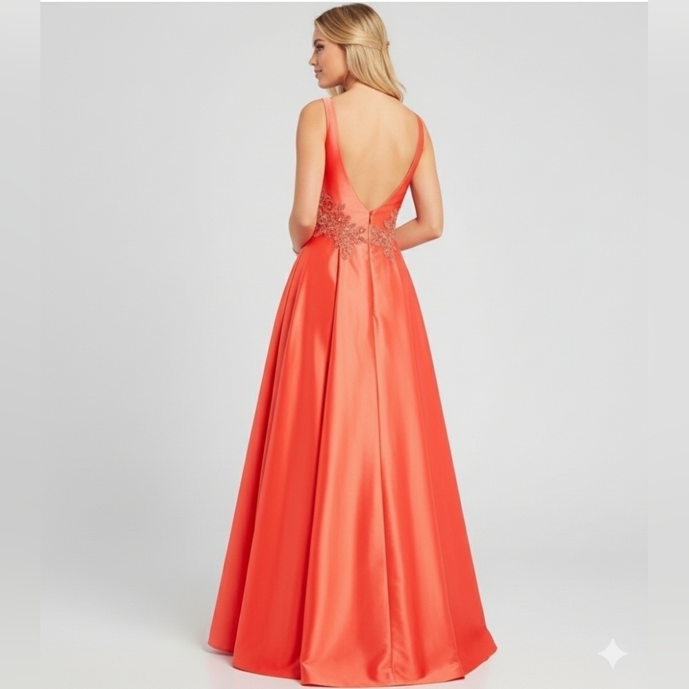 City Vibe Crochet Side Inset Satin Ball Gown - Picture 2 of 16